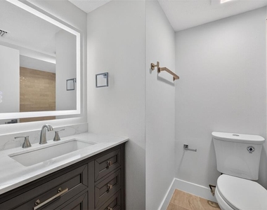 9824 Pocono Street - Photo Thumbnail 16