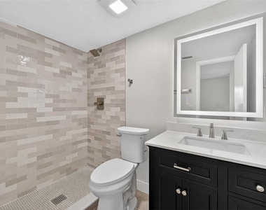9824 Pocono Street - Photo Thumbnail 12