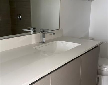 5587 Millenia Park Boulevard - Photo Thumbnail 24