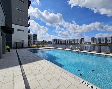 5587 Millenia Park Boulevard - Photo Thumbnail 6