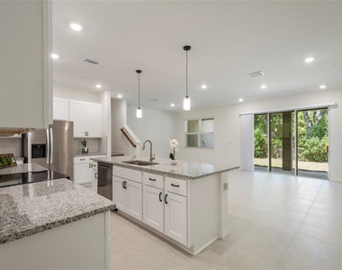 5273 Luisa Court - Photo Thumbnail 8