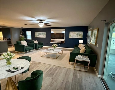 944 Killarney Lane - Photo Thumbnail 4
