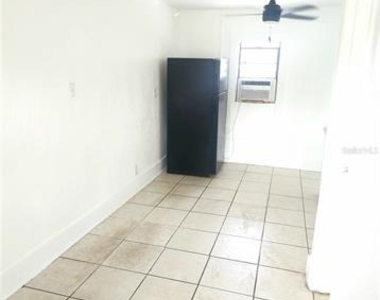 301 Se Avenue B - Photo Thumbnail 4