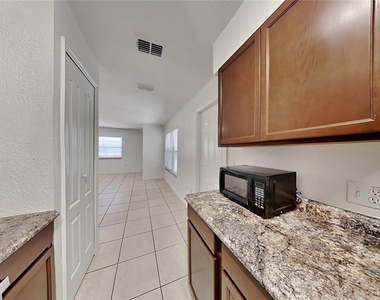 3071 Willow Bend Boulevard - Photo Thumbnail 11