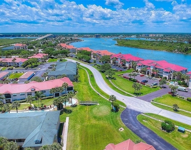 444 Bouchelle Drive - Photo Thumbnail 4