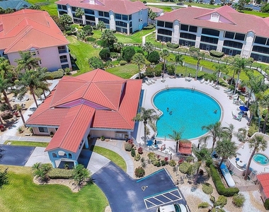 444 Bouchelle Drive - Photo Thumbnail 8