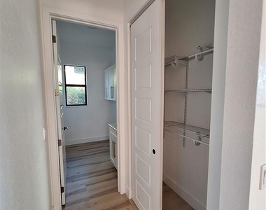 289 Albatross Road - Photo Thumbnail 23
