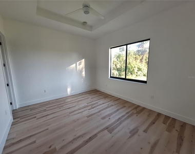 289 Albatross Road - Photo Thumbnail 10