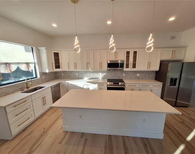 289 Albatross Road - Photo Thumbnail 7