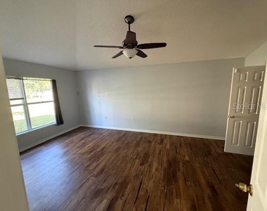 131 Rae Drive - Photo Thumbnail 18