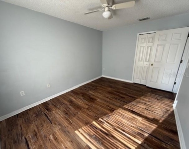 131 Rae Drive - Photo Thumbnail 15