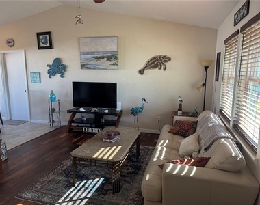 4399 Mundella Circle - Photo Thumbnail 3