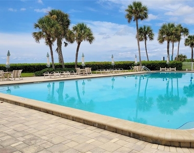 1000 Longboat Club Road - Photo Thumbnail 20