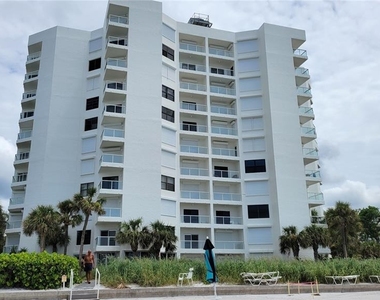 1000 Longboat Club Road - Photo Thumbnail 43