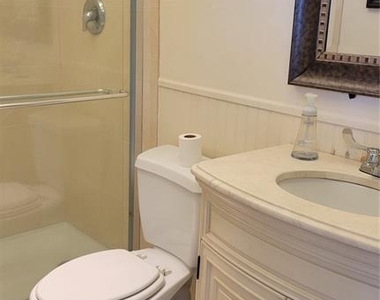 1000 Longboat Club Road - Photo Thumbnail 9