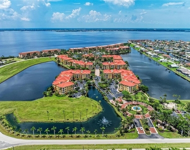 96 Vivante Boulevard - Photo Thumbnail 35
