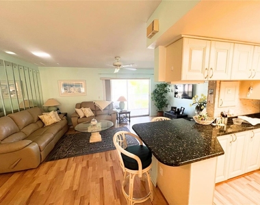 3755 S School Avenue - Photo Thumbnail 3
