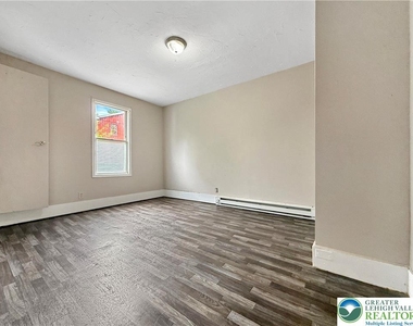 123 Jamestown Street - Photo Thumbnail 8