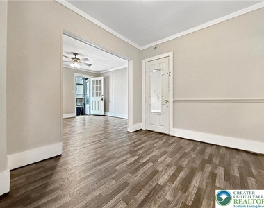 123 Jamestown Street - Photo Thumbnail 3
