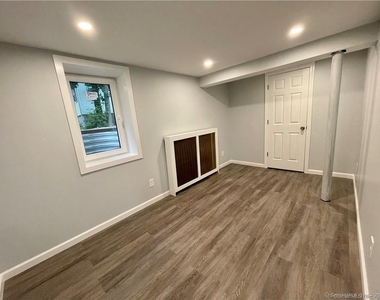 145 Rooster River Boulevard - Photo Thumbnail 26