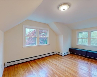 145 Rooster River Boulevard - Photo Thumbnail 23