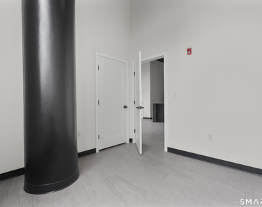 480 Myrtle Street - Photo Thumbnail 5