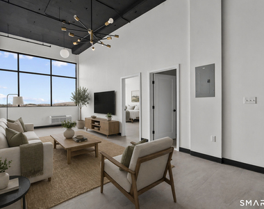 480 Myrtle Street - Photo Thumbnail 2
