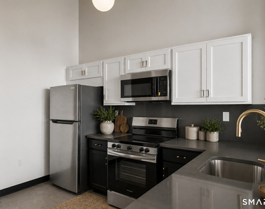 480 Myrtle Street - Photo Thumbnail 1