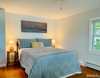 204 Clark Avenue - Photo Thumbnail 7
