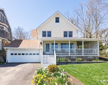204 Clark Avenue - Photo Thumbnail 1