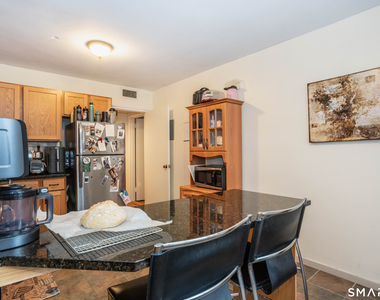 20 Outlook Avenue - Photo Thumbnail 7