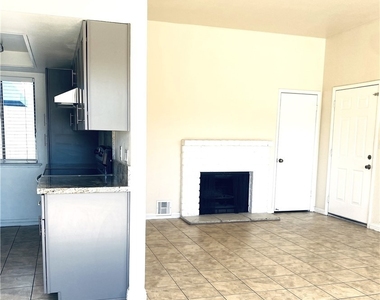 4331 Sanderling Circle - Photo Thumbnail 2