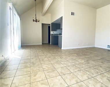 4331 Sanderling Circle - Photo Thumbnail 4