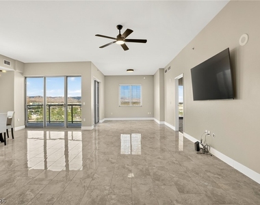 8255 Las Vegas Boulevard - Photo Thumbnail 5
