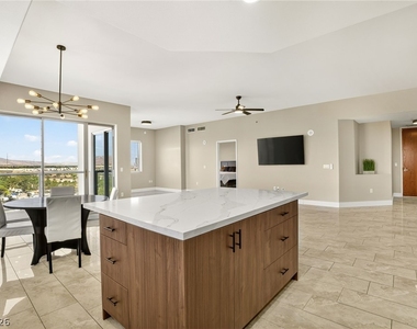 8255 Las Vegas Boulevard - Photo Thumbnail 3