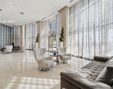 8255 Las Vegas Boulevard - Photo Thumbnail 14