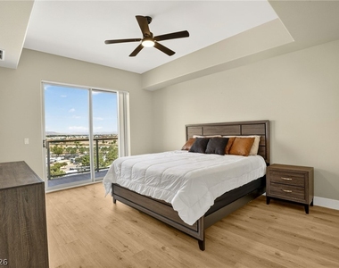 8255 Las Vegas Boulevard - Photo Thumbnail 6