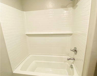 11597 Alpine Cove Avenue - Photo Thumbnail 31