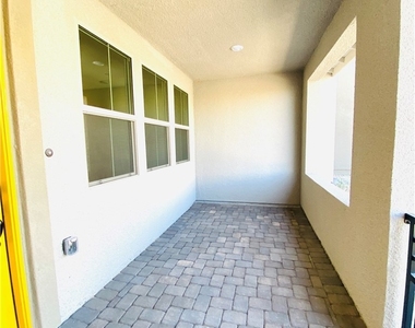 11597 Alpine Cove Avenue - Photo Thumbnail 4