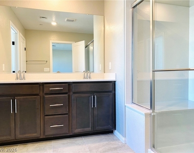 11597 Alpine Cove Avenue - Photo Thumbnail 24