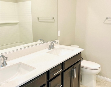 11597 Alpine Cove Avenue - Photo Thumbnail 30