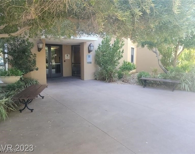 29 Montelago Boulevard - Photo Thumbnail 3