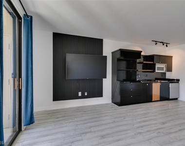 29 Montelago Boulevard - Photo Thumbnail 22