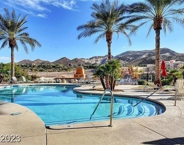 29 Montelago Boulevard - Photo Thumbnail 4