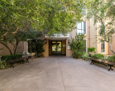 29 Montelago Boulevard - Photo Thumbnail 11