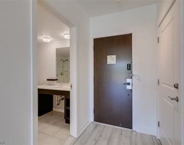 29 Montelago Boulevard - Photo Thumbnail 14