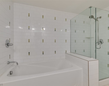29 Montelago Boulevard - Photo Thumbnail 30
