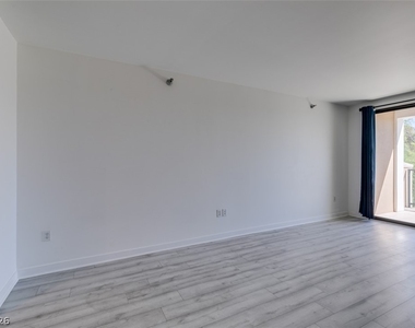 29 Montelago Boulevard - Photo Thumbnail 26