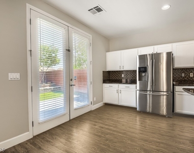 10356 Mystic Pine Road - Photo Thumbnail 12