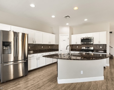 10356 Mystic Pine Road - Photo Thumbnail 9